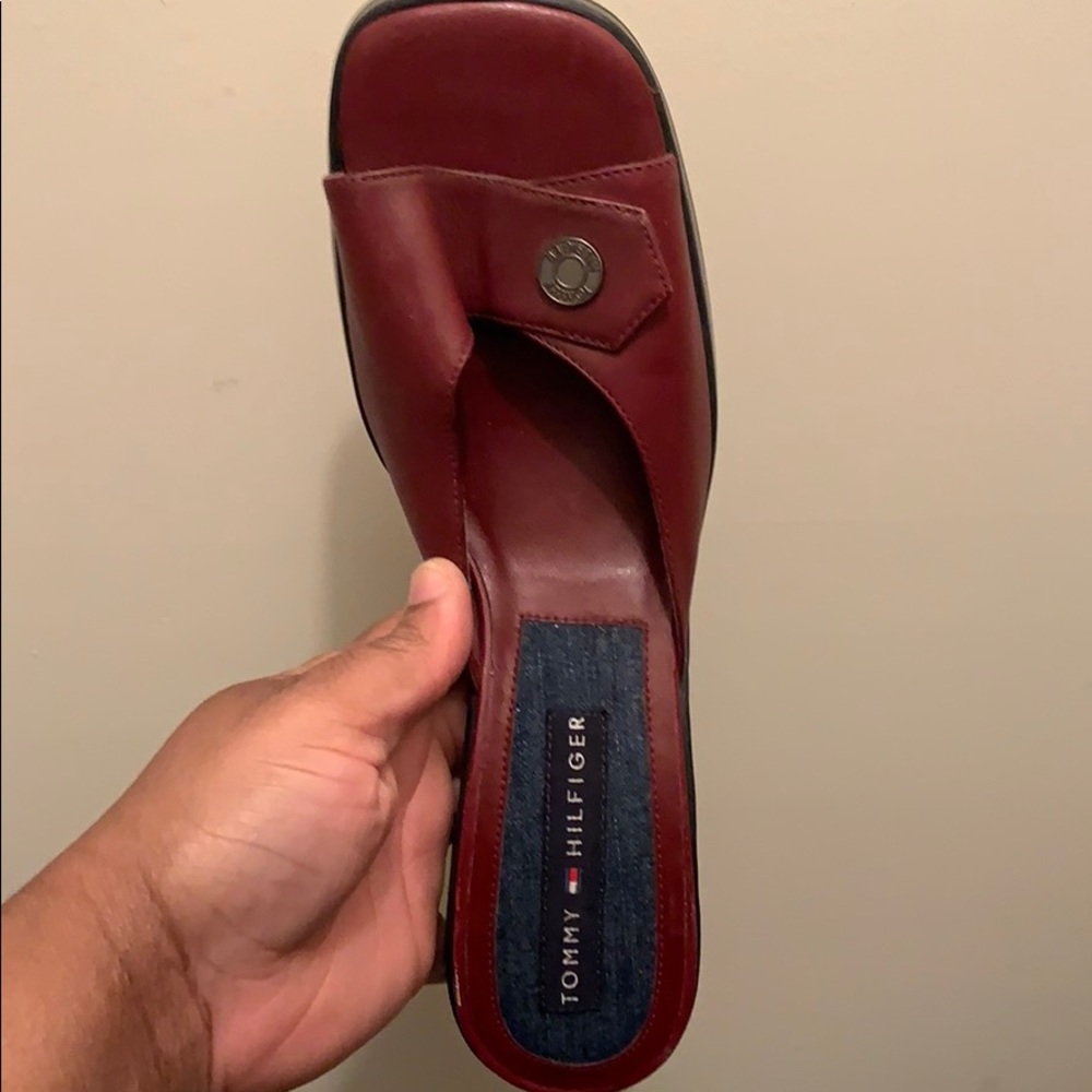 Tommy Hilfiger peep toe shoes